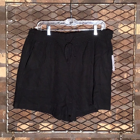 Wallflower + Time and Tru Shorts bundle of 2 jean and linen blue and black XL - Picture 2 of 3